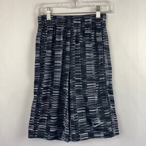 Nike Boys Black & Gray Dri Fit Active Wear Shorts Size Medium (8)